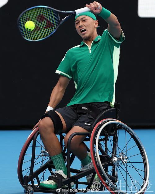 小田凯人实现法网三冠王