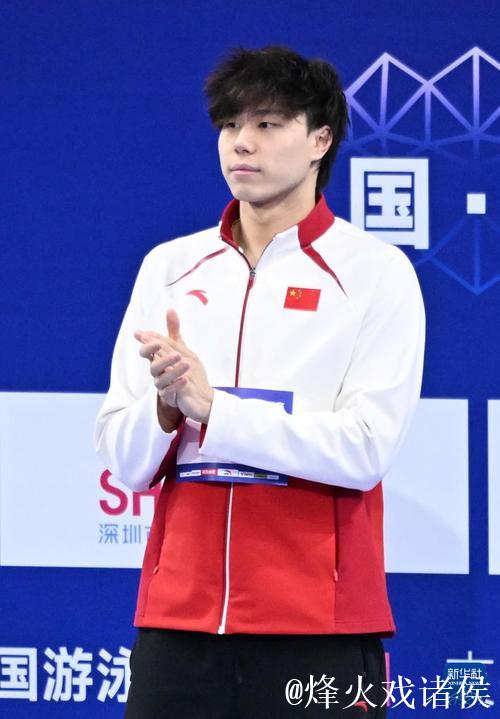 游泳世锦赛 覃海洋获得男子50米蛙泳铜牌